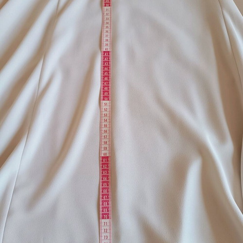 Midi crepe skirt ivory like new, size S