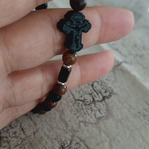 Rosary bracelet with wooden and plastic beads, black and brown, new