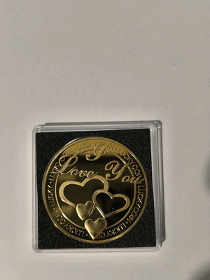 Metal love coin new, excellent quality