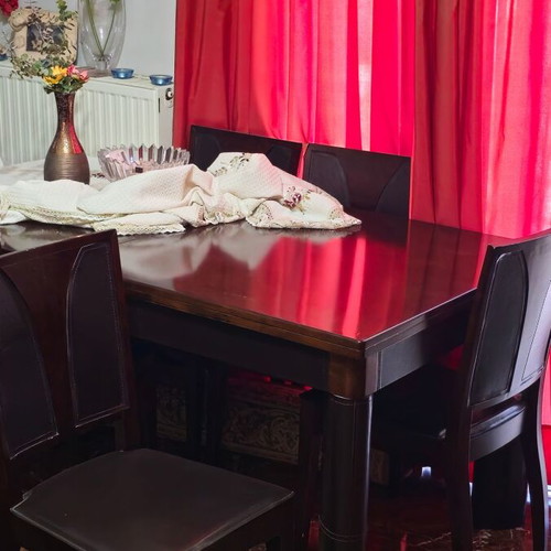 Solid Wood Dining Set with 6 Leather Chairs, Like New
