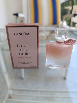 La Vie Est Belle Vanille Nude Lancome Mini Perfume 4ml new