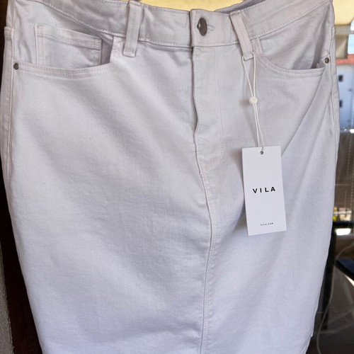 Vila white skirt XL new with zippers