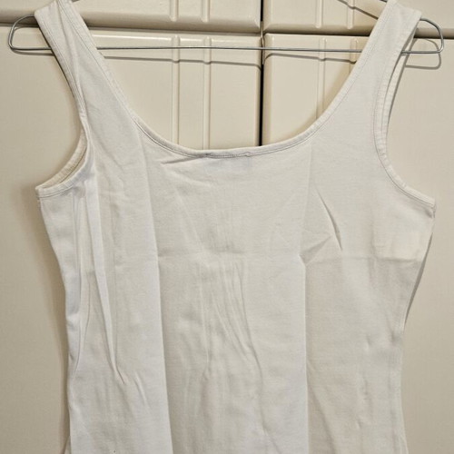 Basic sleeveless top, white, size M