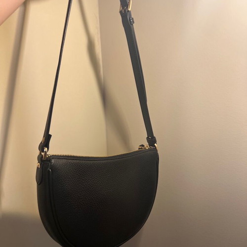 Michael Kors Half Moon Mini shoulder bag black like new