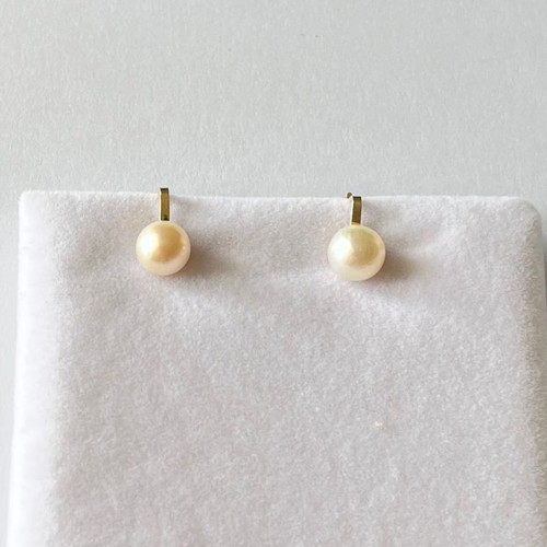 Gold clip earrings with 14k pearls new
