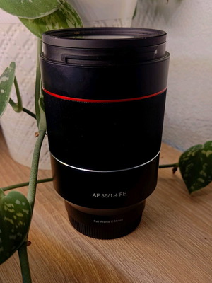 Φακός Samyang 35mm F1.4 AF Full Frame E-mount με φίλτρο Hoya Protector