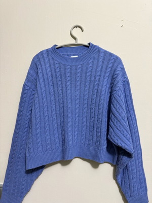 Sinsay purple pullover size M like new