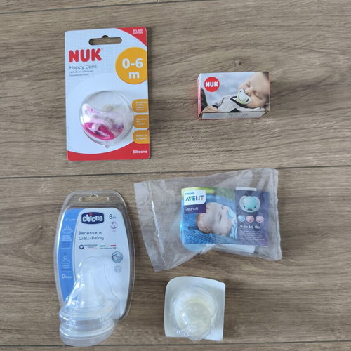 Nuk, Chicco, Avent set of 5 baby pacifiers and bottle nipples