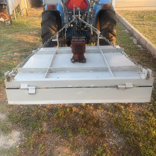 Hinomoto 1975E230 vineyard tractor used with 1.20x1.20 rotary tiller