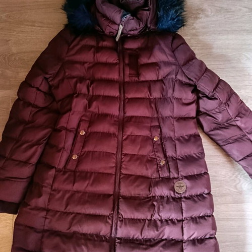 Women's winter jacket used, size M, burgundy color