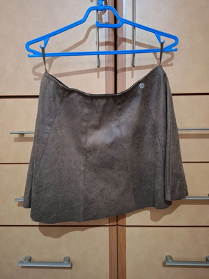 Μίνι φούστα Attrattivo σαν καινούργιο, καφέ, μέγεθος M