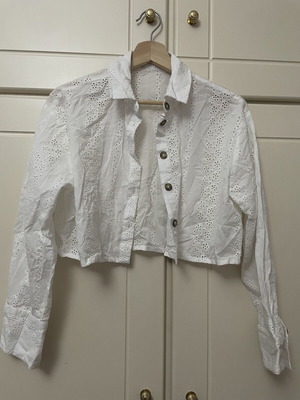 Shirt lace beachwear short size S like new