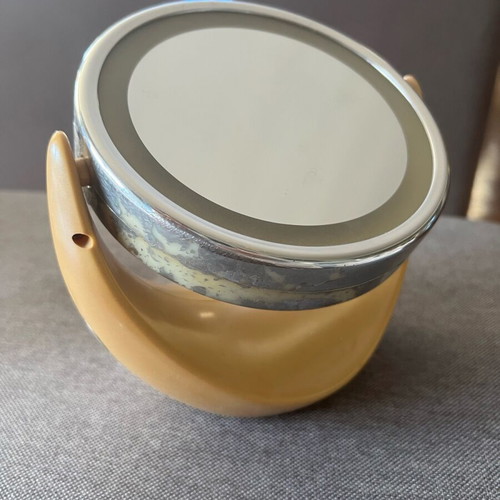Beurer mirror used with batteries, old