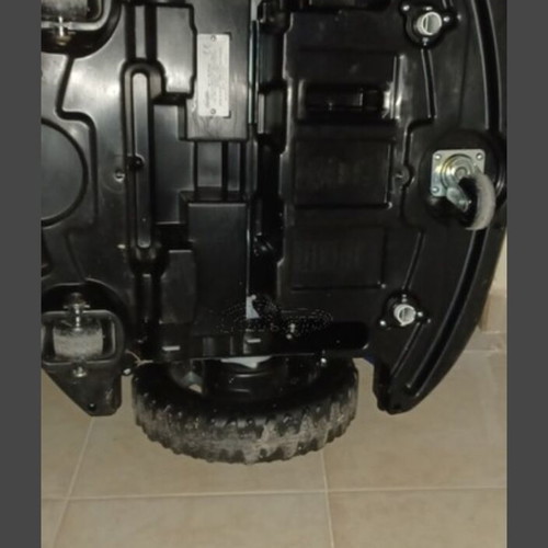 Children's scooter like new with 12V battery, model 2017