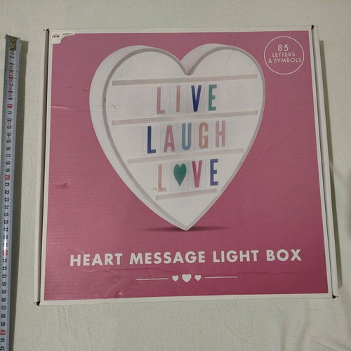 Heart wall decor used, functional without batteries