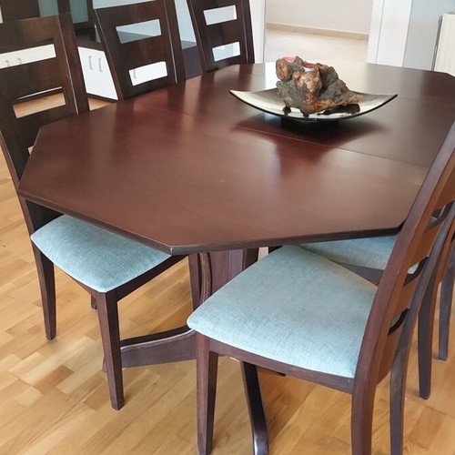 Folding dining table with 6 chairs Wege like new