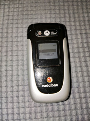Motorola V360 μεταχειρισμένο, πλήρως λειτουργικό με εξωτερικές φθορές