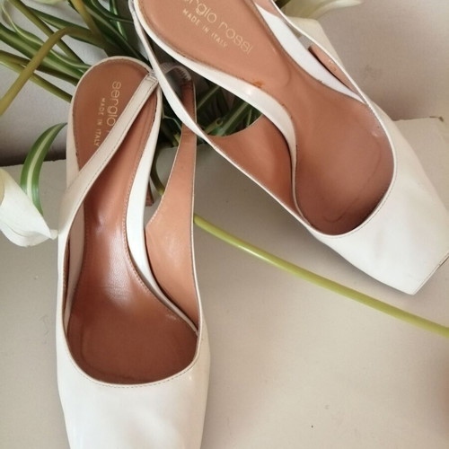 Sergio Rossi peep toes pumps used, white, size 38