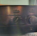 Yamaha stereo amplifier