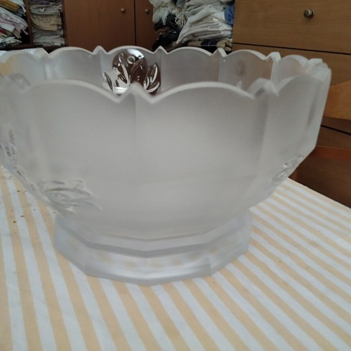 Vintage crystal large fruit bowl new