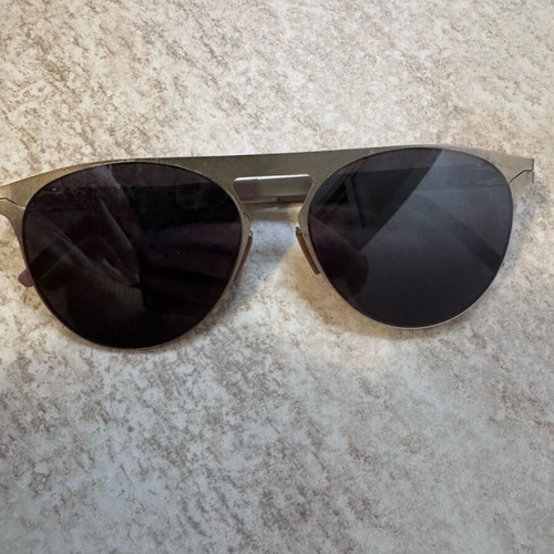 Roundten metal sunglasses silver like new