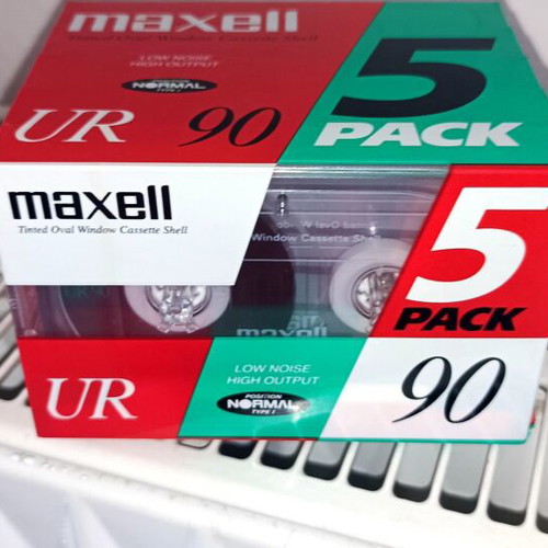 Maxell UR 90 cassette tapes new, 5-pack