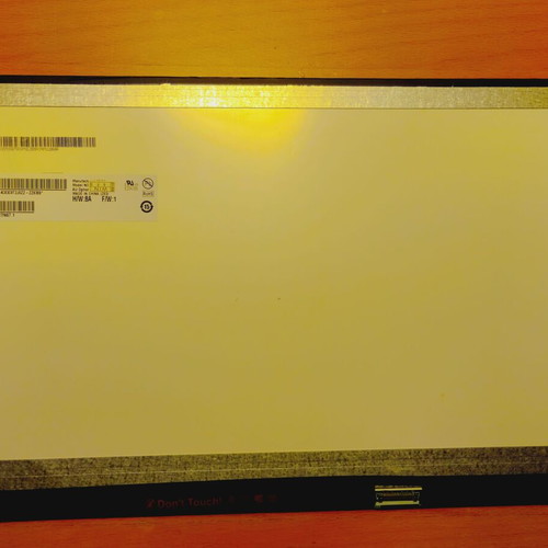 Laptop Screen 15.6" 1366x768 Glossy B156XTN07.1 Refurbished 30pin