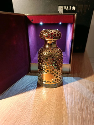 Lataffa Emeer unisex fragrance 100ml like new