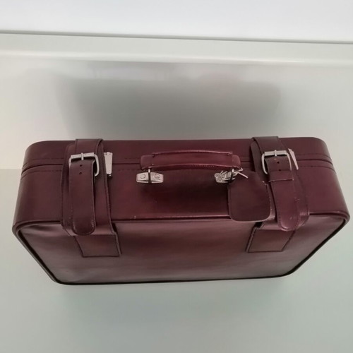 Vintage suitcase used, burgundy color, 1970s with metal clasps
