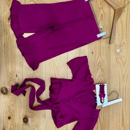 Set with Buttons and Ruffles Top and Pants Made of Natural Viscose, Size 12 Months