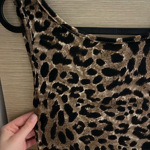 Dress with open back leopard print new brown
