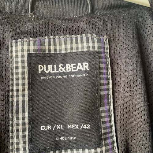 Pull&Bear men's jacket used, windproof, gray and purple, size XL