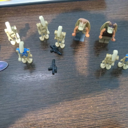 Lego Star Wars The Battle of Naboo 7929 used, missing 3-4 pieces