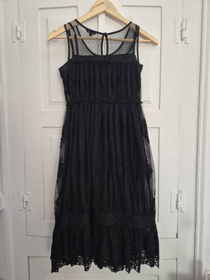 Midi dress Traffic People like new, black lace vintage style