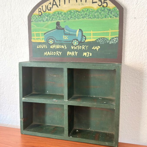 Wooden shelf with 4 compartments, Bugatti Type 35 vintage racing design