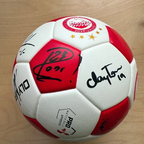 Olympiacos collectible ball with authentic player signatures 2025-2026 new