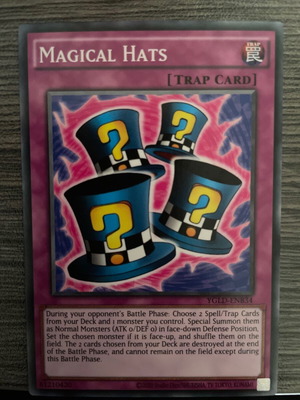 Magical Hats κάρτα Yu-Gi-Oh! σαν καινούργιο με προστατευτική θήκη