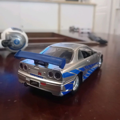 Nissan Skyline GT R toy car used, scale 1:32