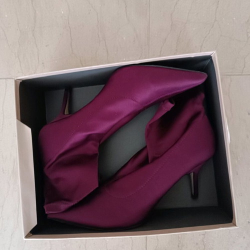 Boots like new, size 41, beautiful feminine color