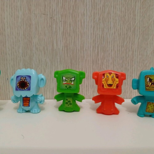 Kinder Surprise Joy Magic Mixart Funny Robots figures used, set