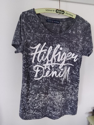Tommy Hilfiger short sleeve top like new, black, size S