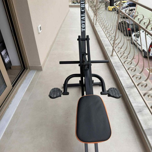 Elliptical machine like new, easy to store