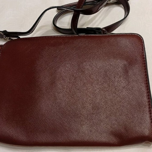 Doca women's crossbody bag like new, burgundy-brown