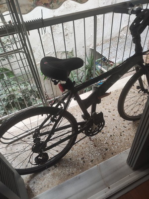 Dahon Espresso D21 Folding Bike like new, 26" wheels, 21 speeds