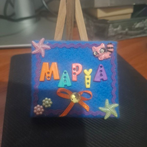 Children's frame with the name MARIA and small easel new