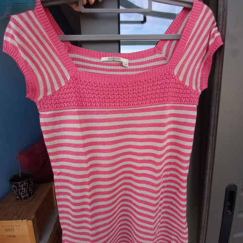 Attrattivo knitted top size S like new, beige and pink