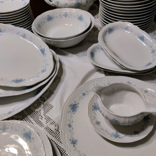 Porcelain plates new, pack of 72, Antouanetta series Bavaria