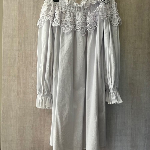 Gizia white dress new one size