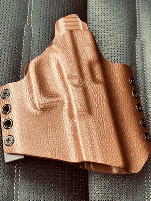 Kydex holster for Glock 17, brown, right-handed