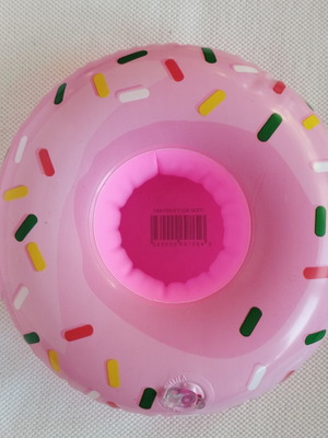 Drink Float like new, pool accessory for drinks